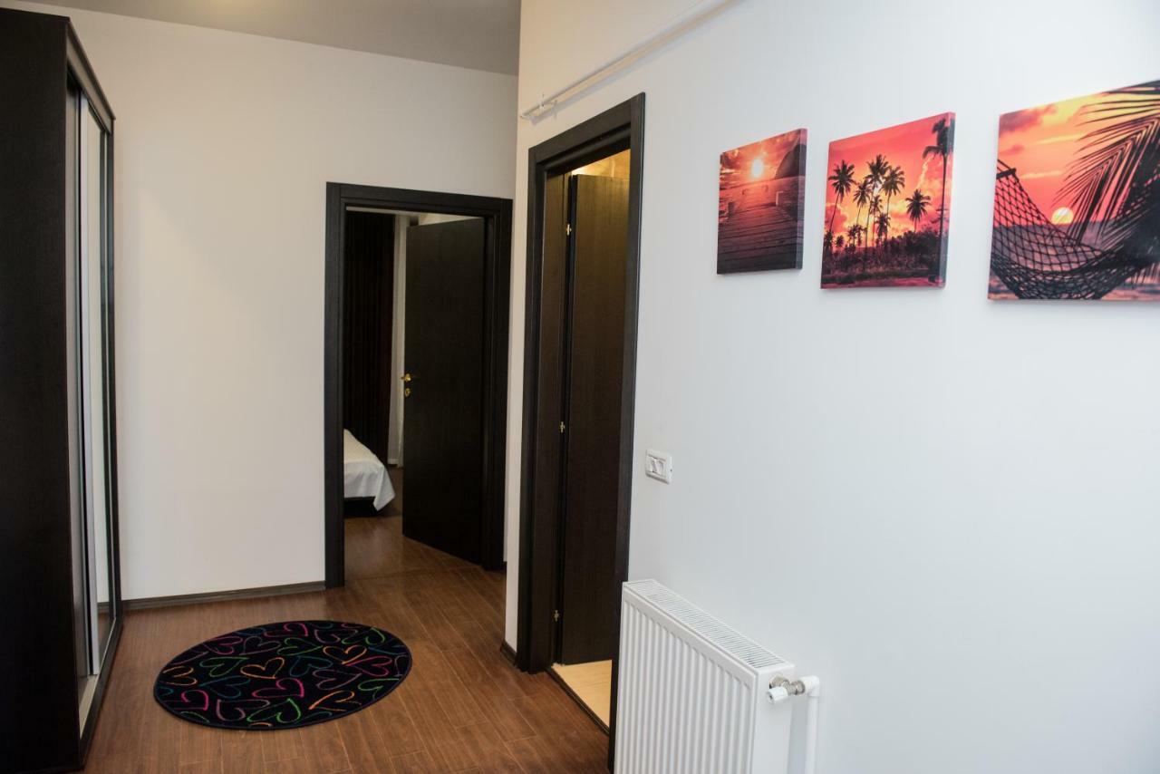 21 By The Sea Apartman Mamaia Kültér fotó
